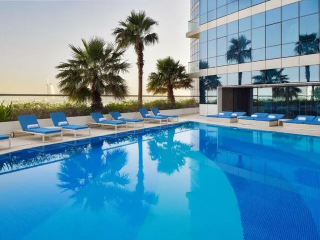 Novotel Dubai Al Barsha, Дубай
