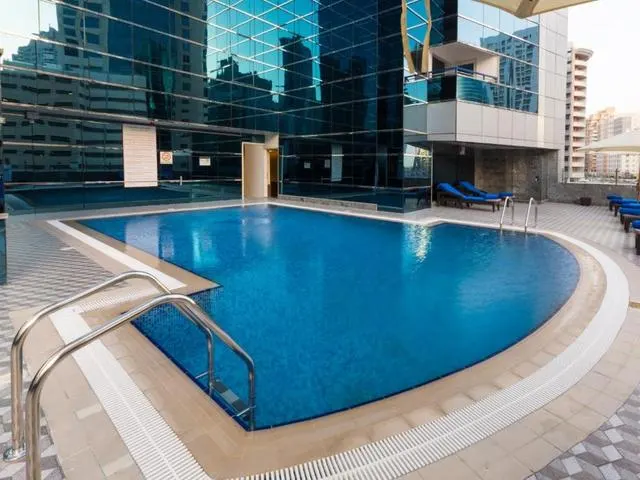 Golden Tulip Media (ex. Golden Tulip Al Thanyah Apartments; Comfort Inn Apartments), Дубай