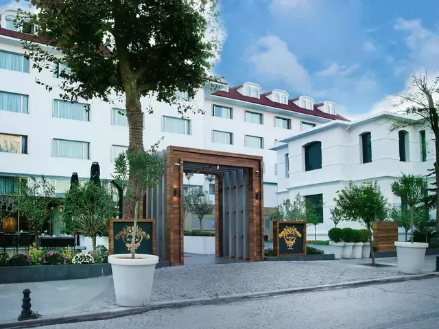 Sura Luxury Million & Spa (ex. Vogue Hotel Supreme Istanbul; Hagia Sophia Old City), Стамбул