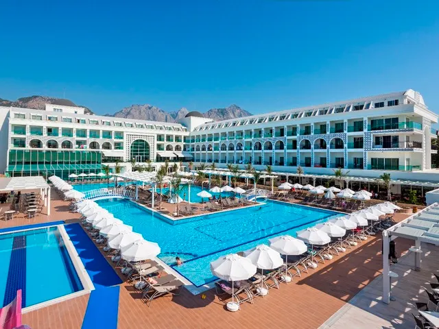 Karmir Resort & Spa, Кемер: Гейнюк