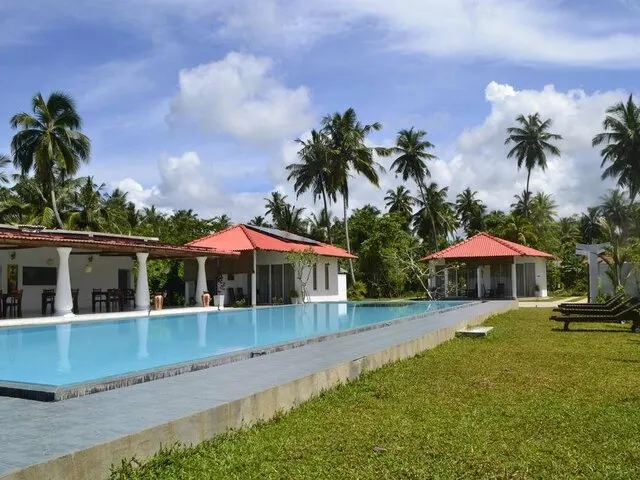 Villa 96 Boutique Hotel, Хиккадува