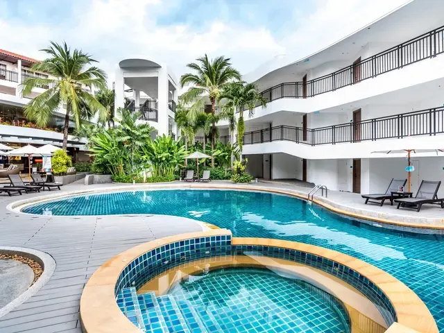 Holiday Inn Resort Karon Beach (ex. Destination Resorts Karon Beach; Novotel Karon Beach Resort & Spa), Пхукет: Карон