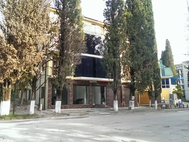 Лернест (Lernest), Новый Афон