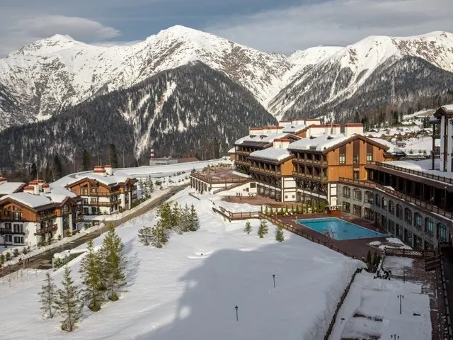Поляна 1389 Отель И Спа (Polyana 1389 Hotel & Spa), Красная Поляна: Эсто-Садок