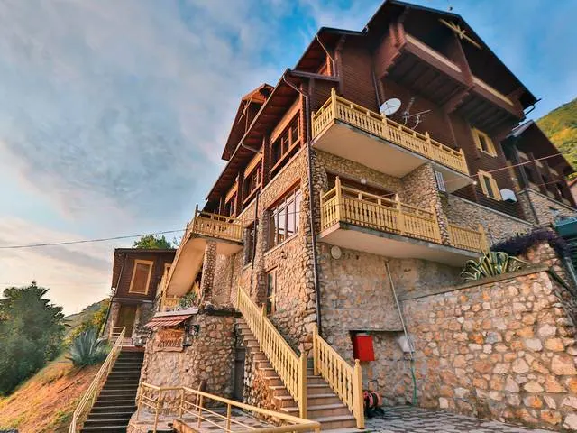 Вилла Аквавизи (Villa Akvavizi), Гагра
