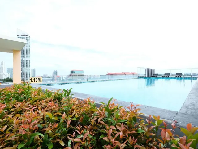 Sunday Beachfront View Jomtien (ex. D@Sea), Паттайя