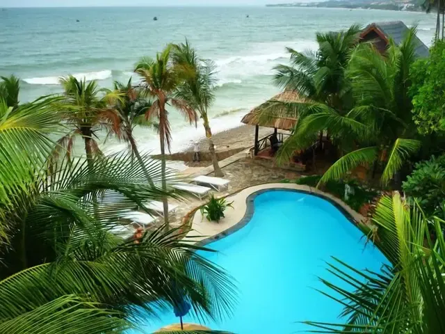 Minh Tam Resort (ex. Mui Ne Long Beach Resort; Champagne Resort), Фантхьет