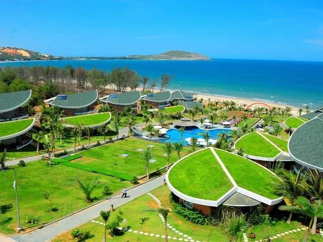 Sandunes Beach Resort & Spa, Фантхьет