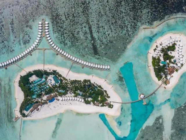 Cinnamon Hakuraa Huraa Maldives (ех. Chaaya Lagoon Hakuraahuraа), Мииму Атолл