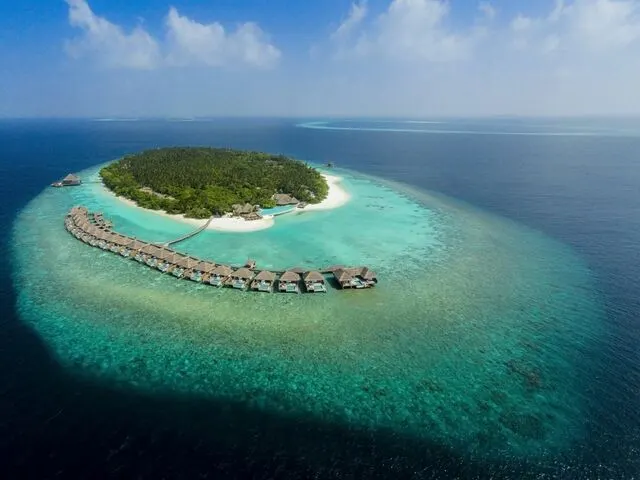 Dusit Thani Maldives, Баа Атолл