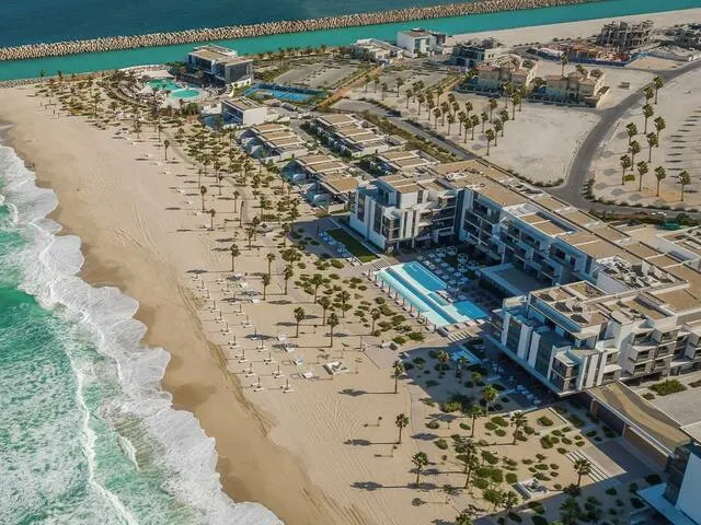 Nikki Beach Resort & Spa, Дубай