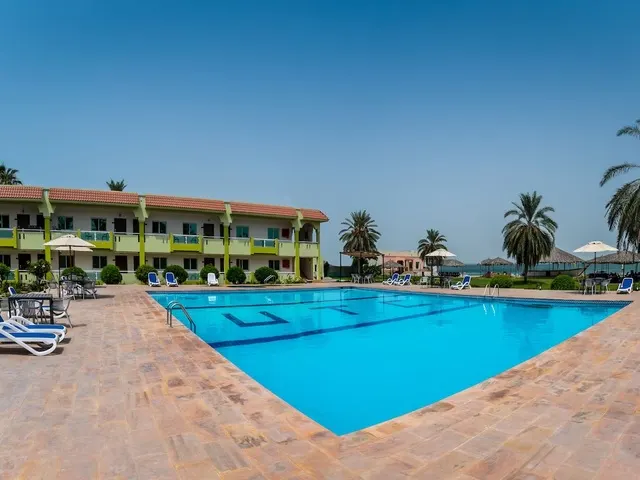 Flamingo Beach Resort (ex. Bin Majid Flamingo Beach Resort), Ум Аль Кувейн
