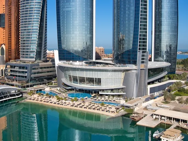 Conrad Abu Dhabi Etihad Towers (ex.Jumeirah at Etihad Tower), Абу Даби / Аль Айн