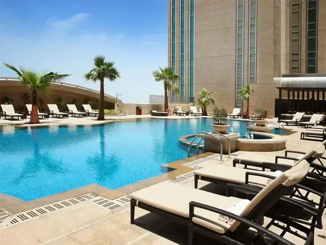 Sofitel Abu Dhabi Corniche, Абу Даби / Аль Айн