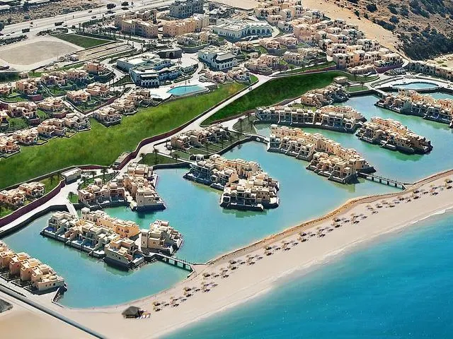 The Cove Rotana Resort, Рас-эль-Хайма