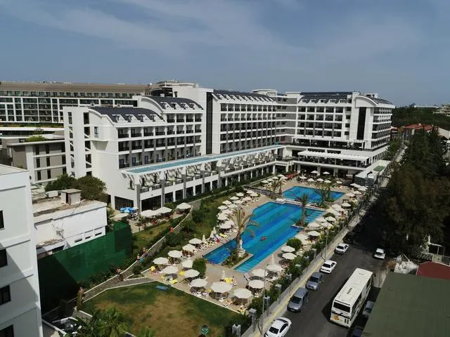 Seaden Valentine Resort & Spa, Сиде: Кумкой