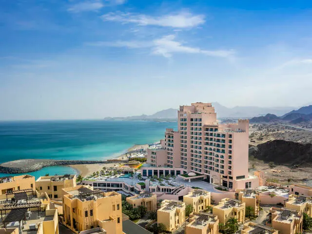Fairmont Fujairah Beach Resort, Фуджейра