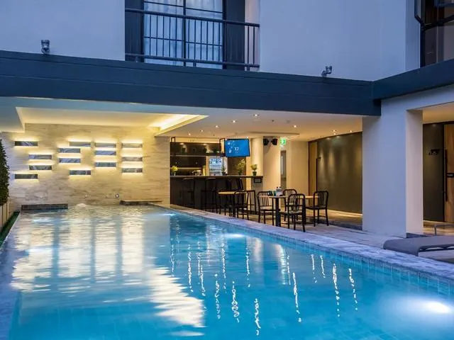 Cross Vibe Bangkok Sukhumvit (ex. X2 Vibe Bangkok Sukhumvit Hotel), Бангкок