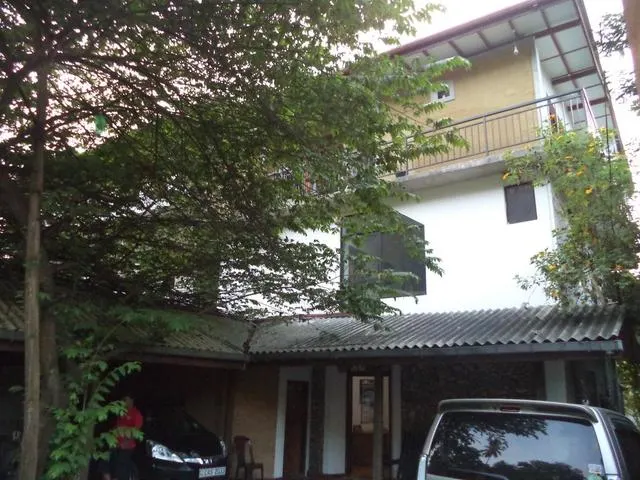 My Place, Унаватуна