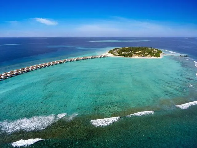Emerald Maldives Resort & Spa, Раа Атолл