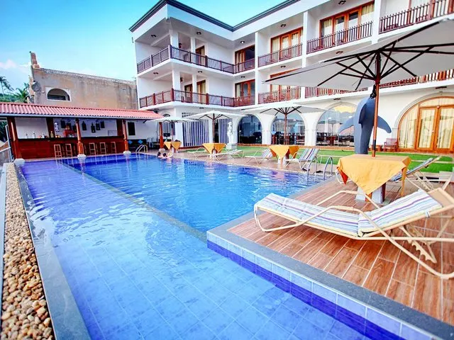 Water Gate Resort & Spa, Унаватуна
