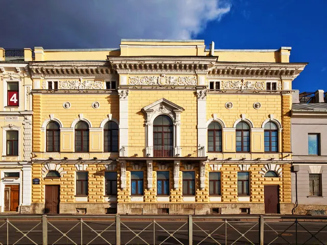 Особняк Молво (ex. Дом Бенуа), Санкт-Петербург