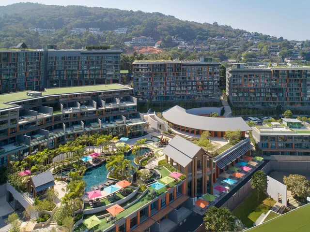 Mida Grande Resort Phuket, Пхукет: Сурин