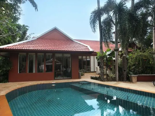 Boutique Resort Private Pool Villa, Провинция Пхукет