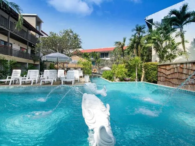 Baan Karon Resort, Пхукет: Карон