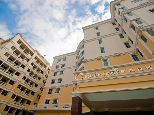 Convenient Park Bangkok Hotel, Бангкок