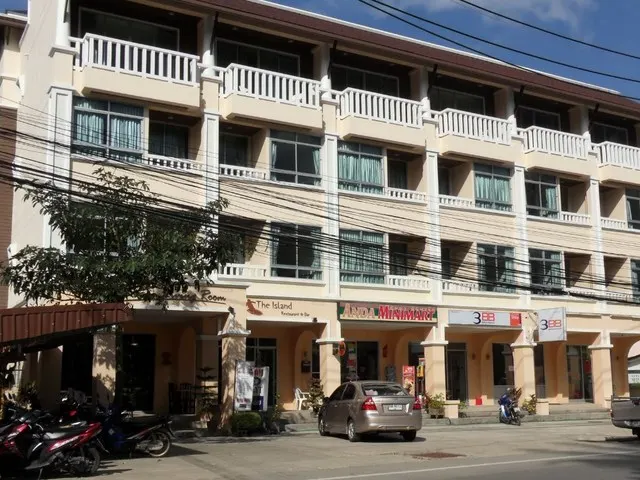 Karon Living Room, Пхукет: Карон