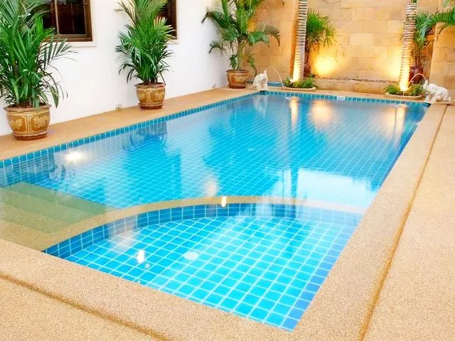 Kata Noi Resort, Пхукет: Ката