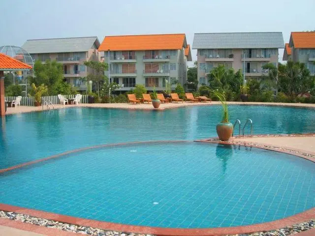 The Leela Resort & Spa Pattaya (ex. Leelawadee Lagoon Resort), Паттайя