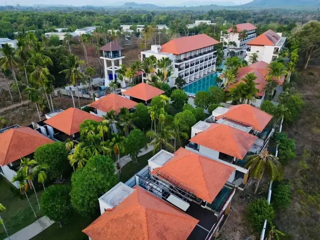 Estella Maikhao Beach (ex. D Varee Mai Khao Beach; Piraya Resort & Spa), Пхукет: Май Кхао