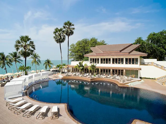 Pullman Pattaya Hotel G (ex. Pullman Pattaya Aisawan; Garden Beach), Паттайя