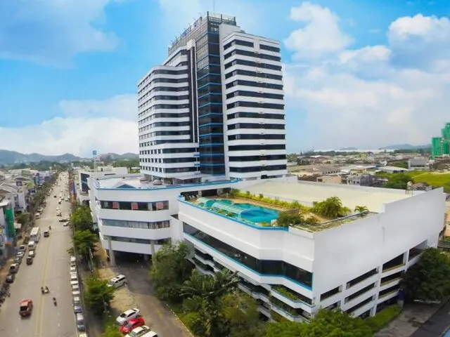 Royal Phuket City, Пхукет (город)