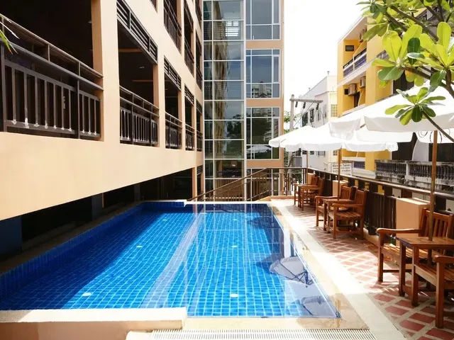 Seaside Jomtien Beach, Паттайя