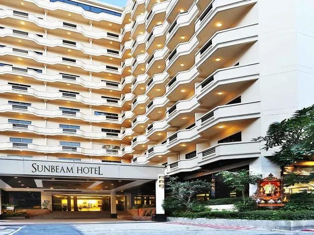 Sunbeam (ex. Eastin Hotel; Idyll The Boutique), Паттайя