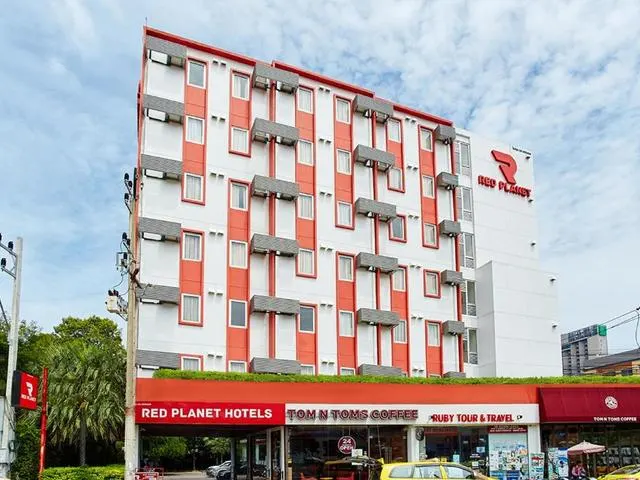 Red Planet (ex. Tune Hotel Pattaya), Паттайя