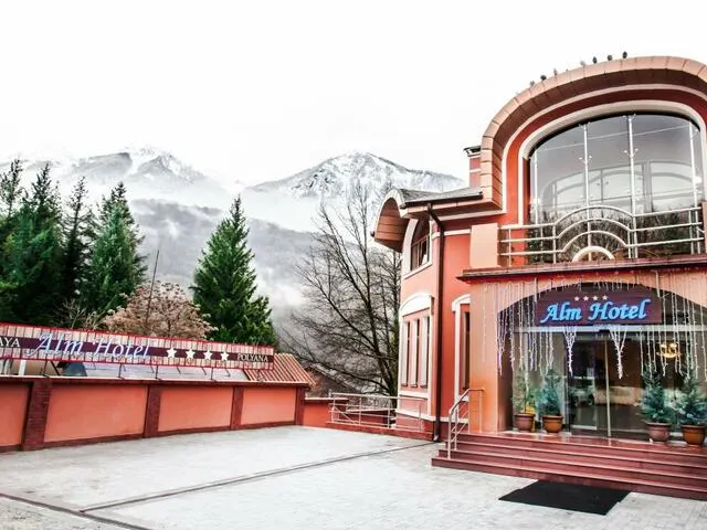Alm House (Альм Хаус), Красная Поляна: Роза Хутор