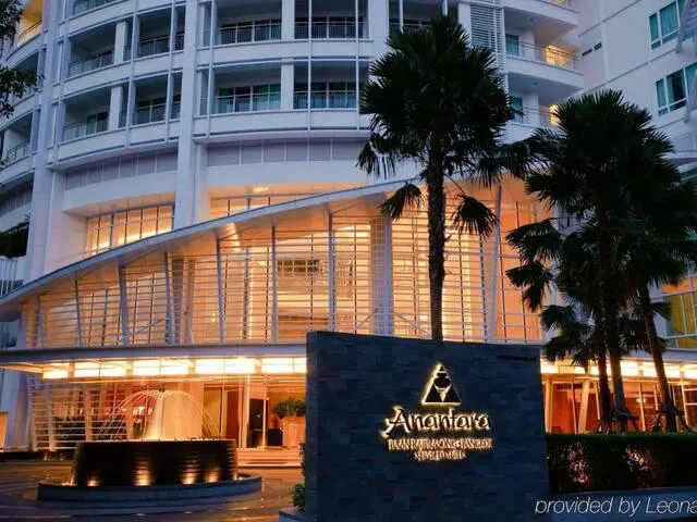 Dusit Suites Hotel Ratchadamri, Bangkok, Бангкок
