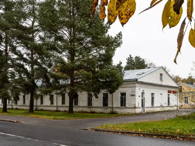 Номера В Петергофе (ex. Надежда), Петергоф