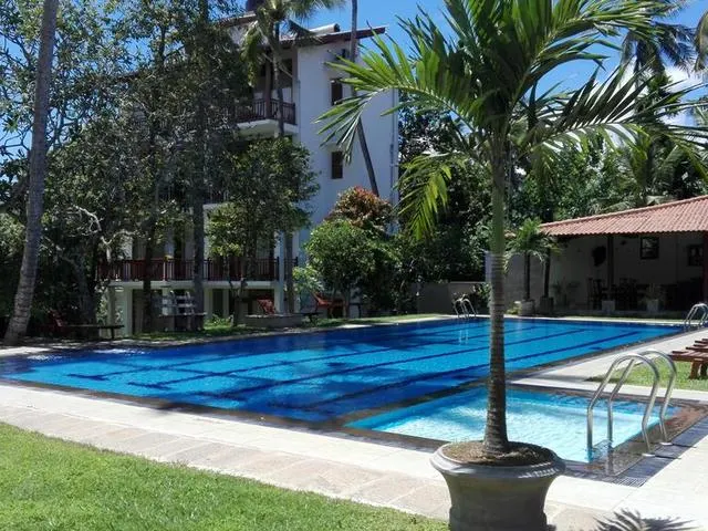 Sanmira Renaissance, Унаватуна