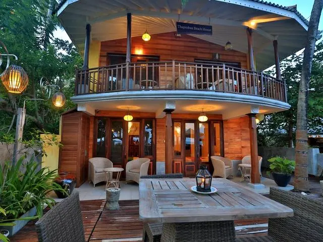 Thaproban Beach House, Унаватуна