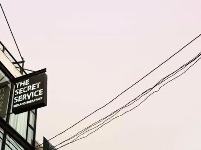The Secret Service Bed And Breakfast, Бангкок