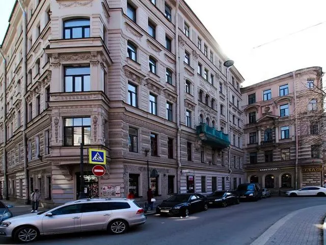 SuperHostel На Пушкинской 14 (SuperHostel Na Pushkinskoj 14), Санкт-Петербург
