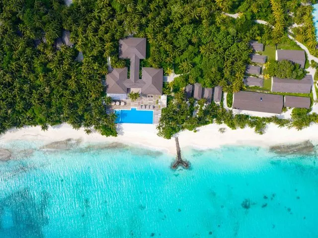 Fiyavalhu Maldives, Ари Атолл