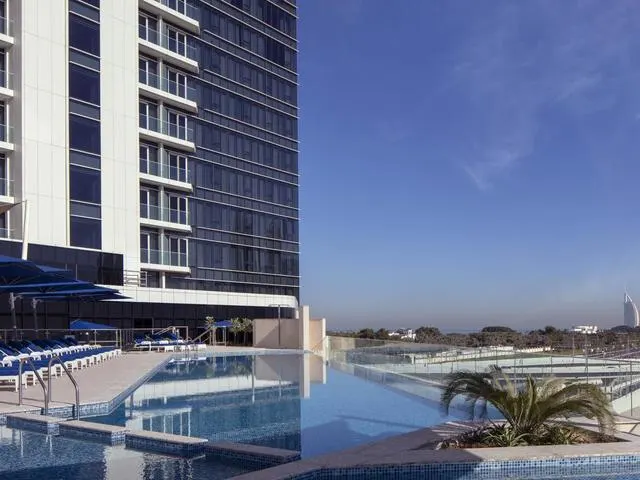 Avani Palm View Dubai Hotel & Suites, Дубай