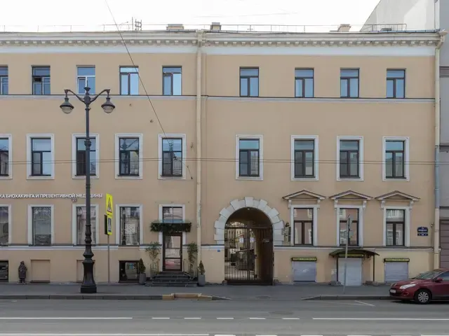 Номера на Репина (ex. Арт На Репина; Аллея Репина), Санкт-Петербург