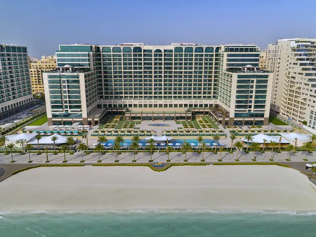 Hilton Dubai Palm Jumeirah, Дубай